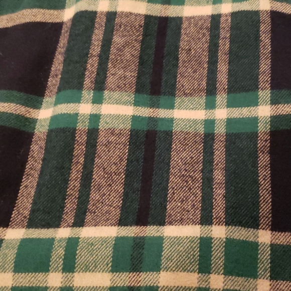 shirt - Picture 3 of 3